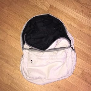 light gray demin back pack